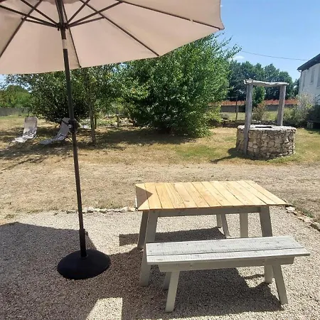 Le Petit Les Essarts (Vendee)